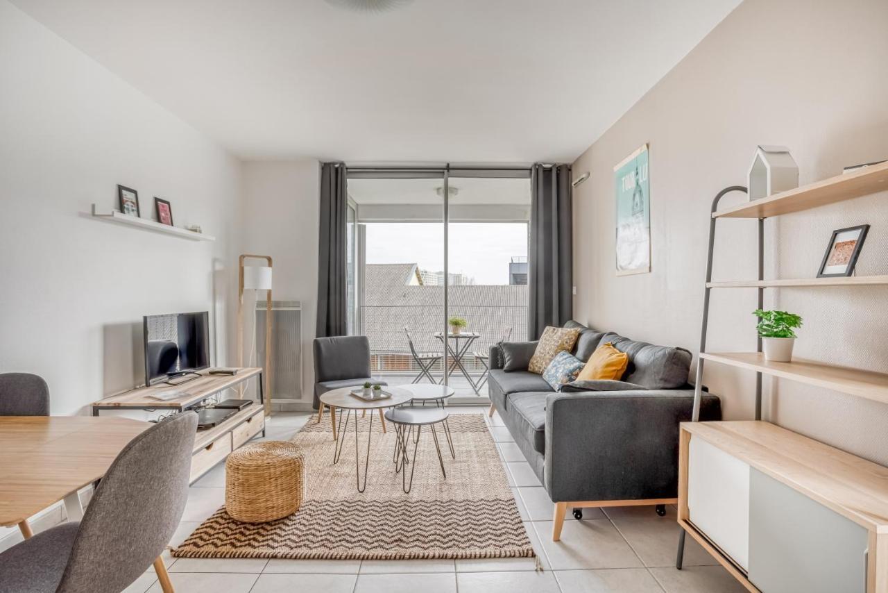 Le First By Cocoonr Apartman Nantes Kültér fotó